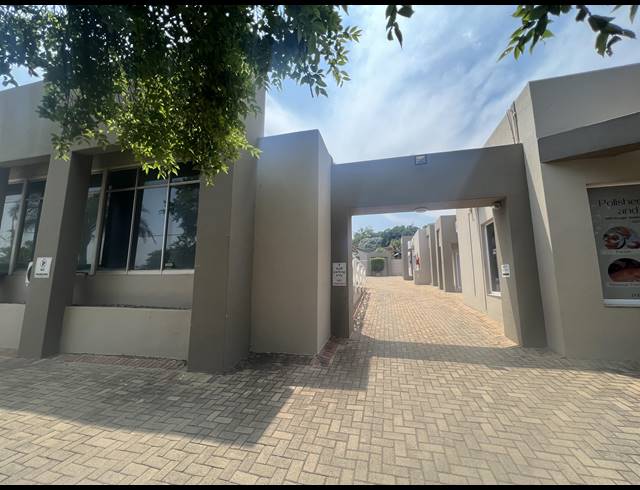 730M² RETAIL FOR SALE IN LYTTELTON MANOR